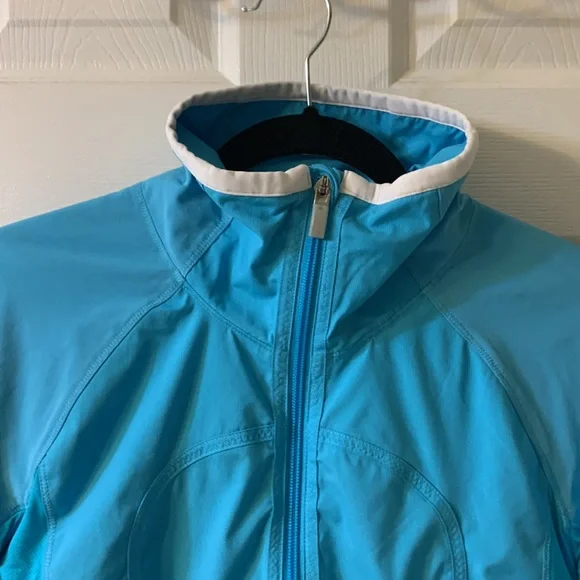 Lululemon Run Track Attack Jacket - Picture 4 of 10